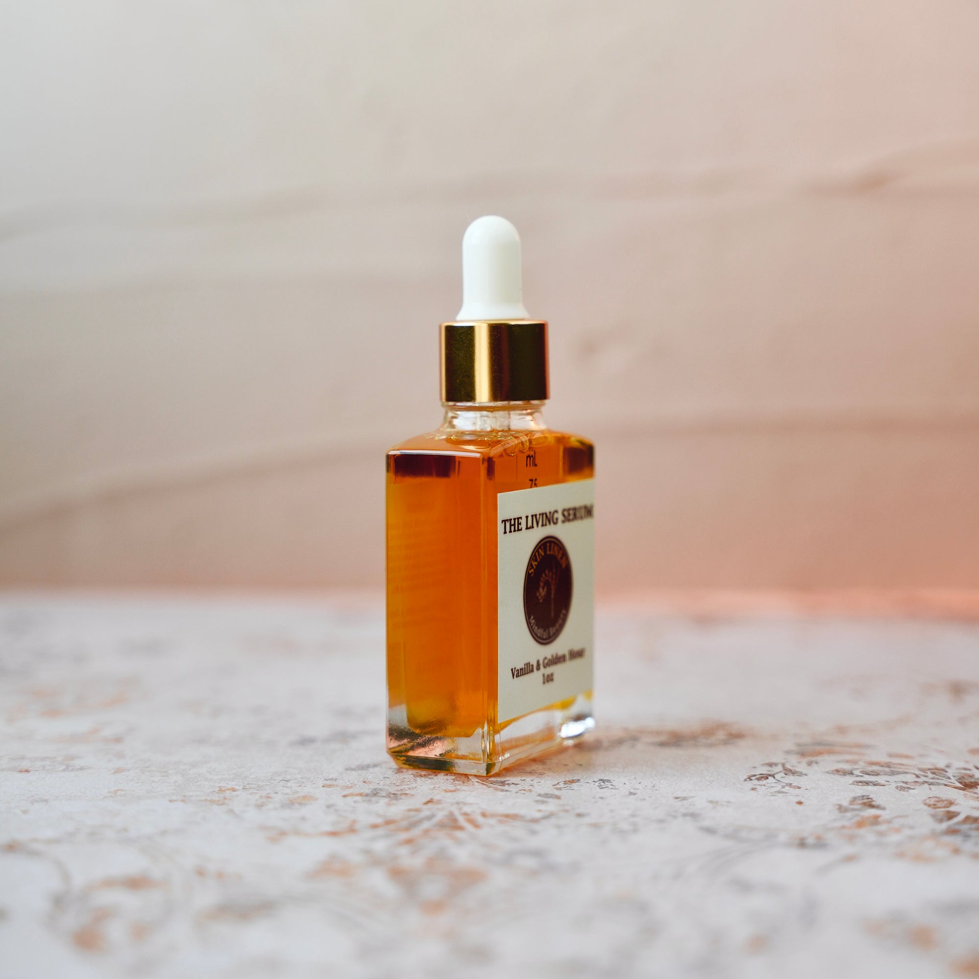 VANILLA & GOLDEN HOUR SERUM
