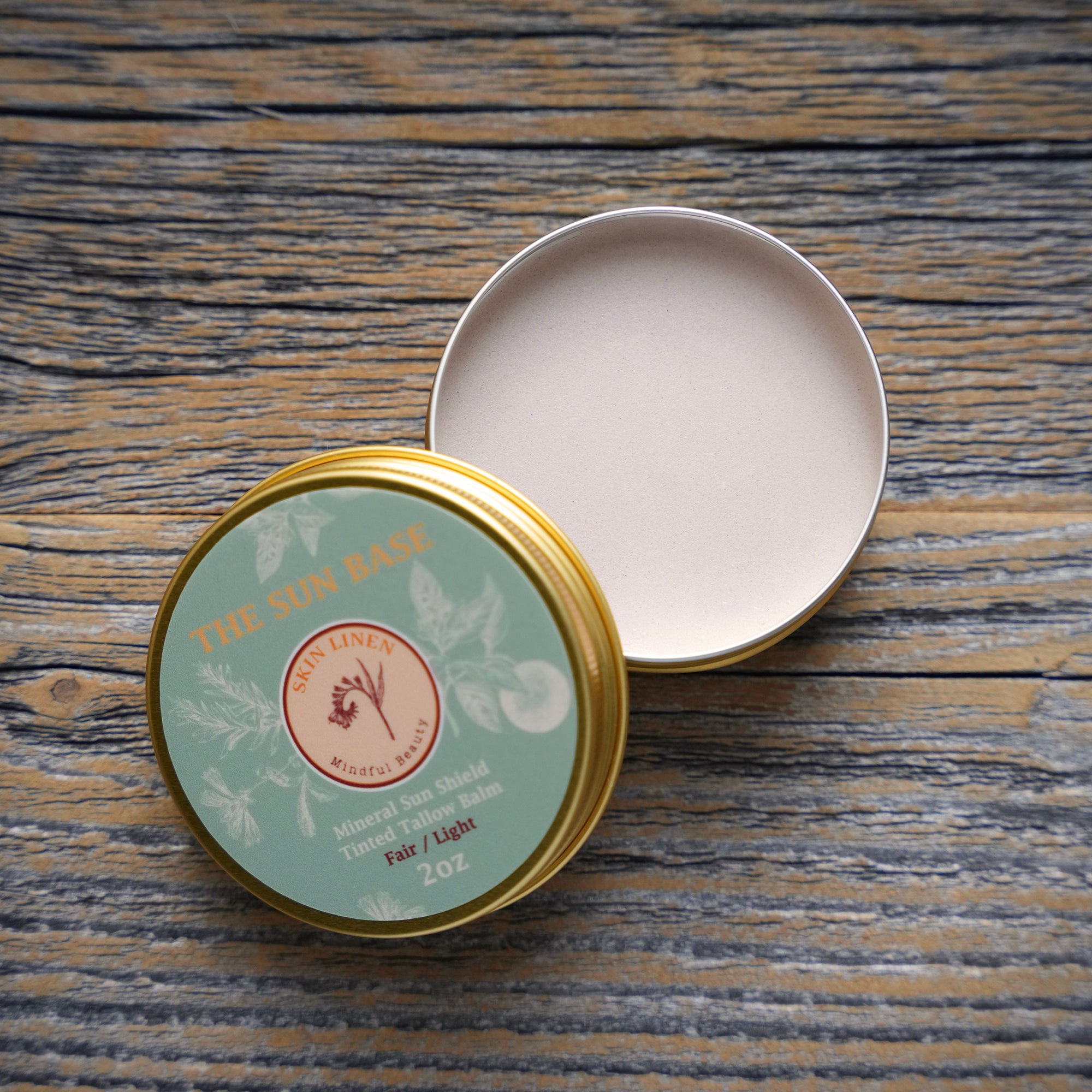 THE SUN BASE MINERAL SUNSCREEN TINTED TALLOW BALM